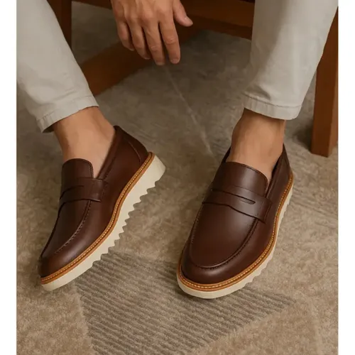 Mocassim Social Loafer Couro Oxford